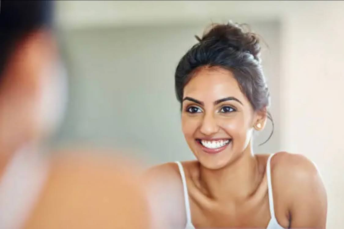 5+ Ways to Become More Attractive and Build Your Confidence